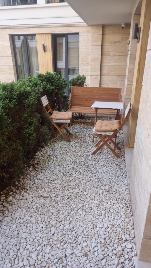 Apartment In Evargreen Complex With Terrace Varna Exterior photo