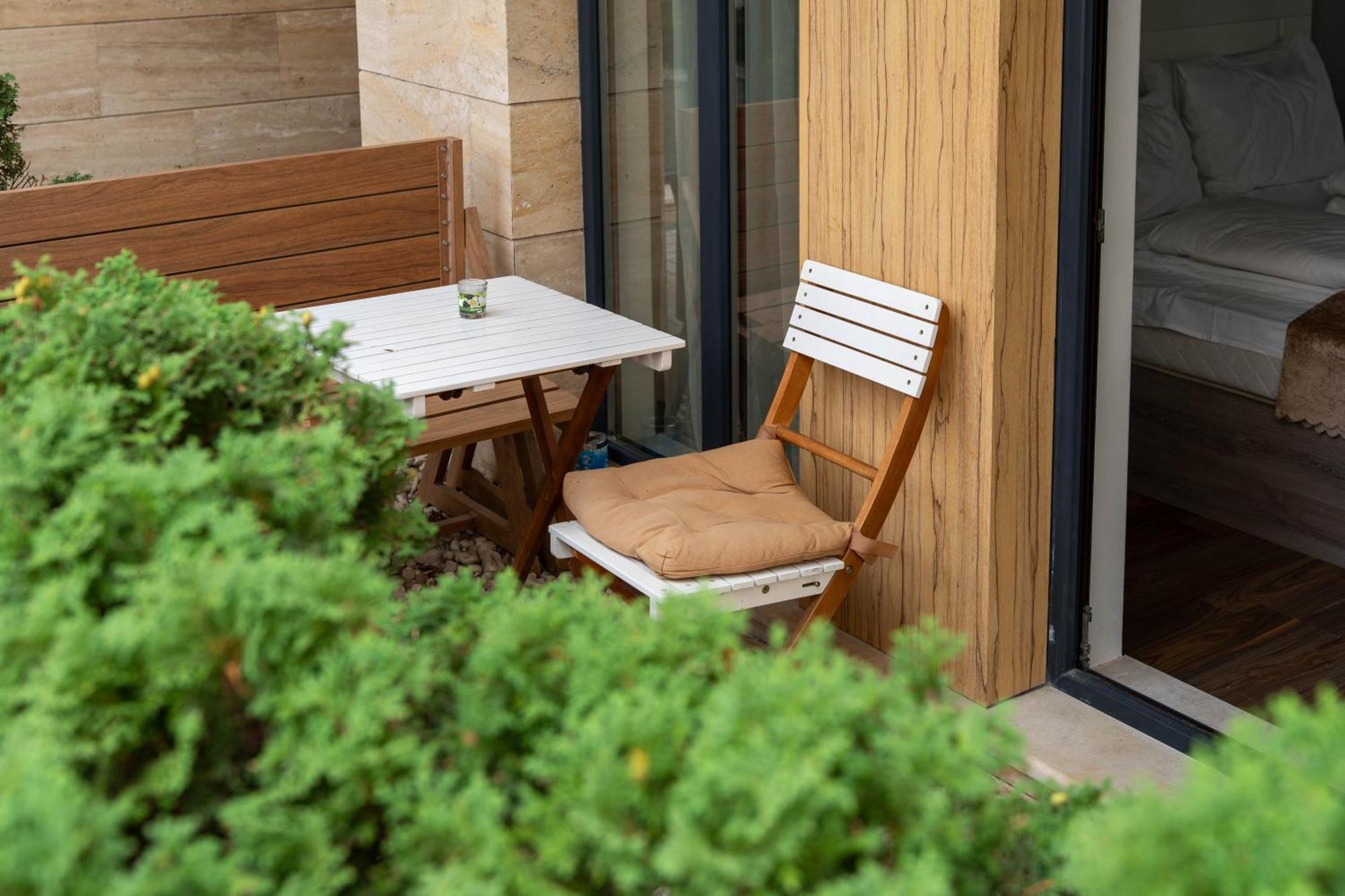 Apartment In Evargreen Complex With Terrace Varna Exterior photo